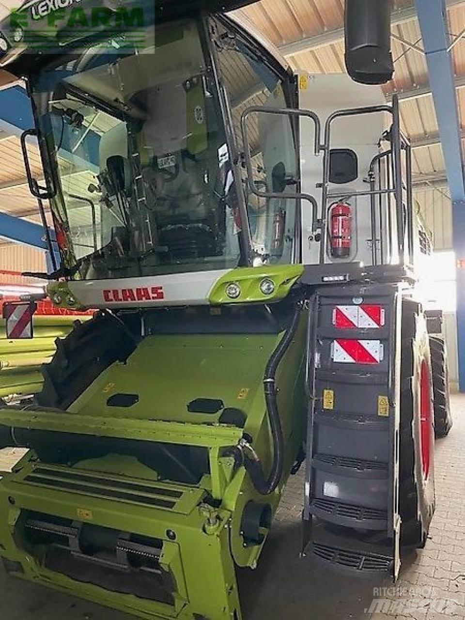 CLAAS lexion 7700 Combine harvesters