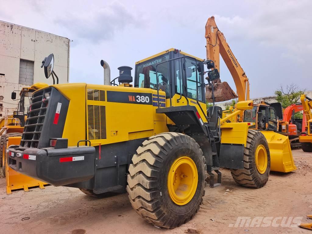 Komatsu WA 380-5 Wheel loaders