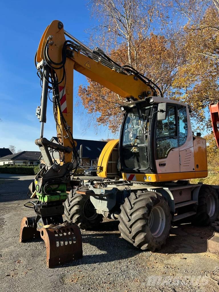 Liebherr 913 compact Wheeled excavators