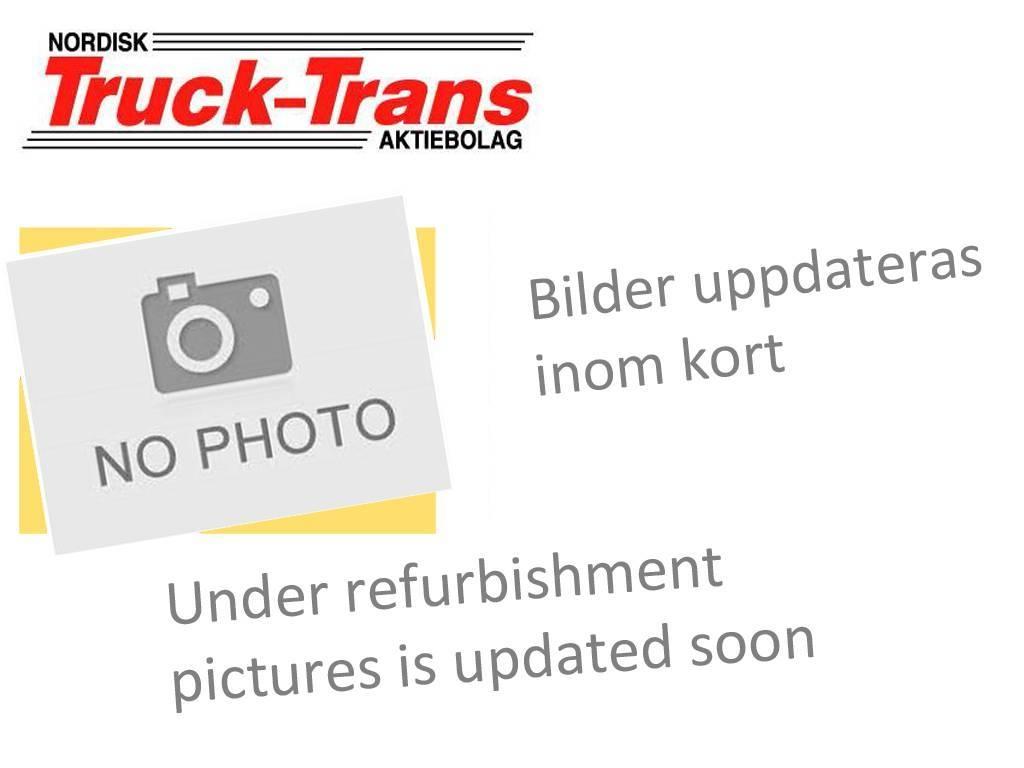 Toyota FRE270 4-way reach truck