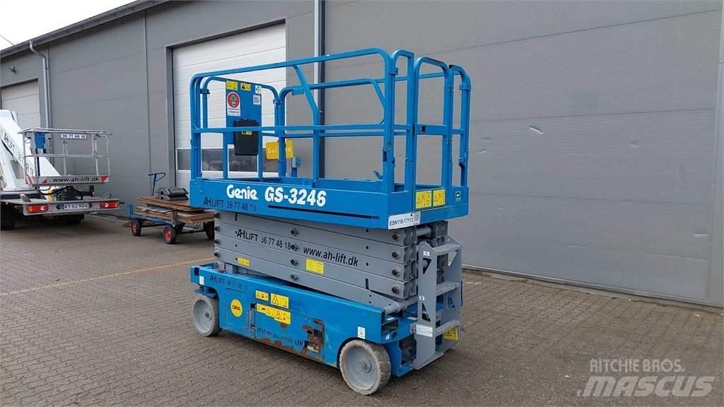 Genie GS3246 Scissor lifts