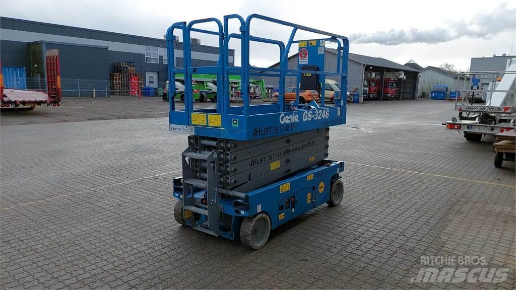 Genie GS3246 Scissor lifts