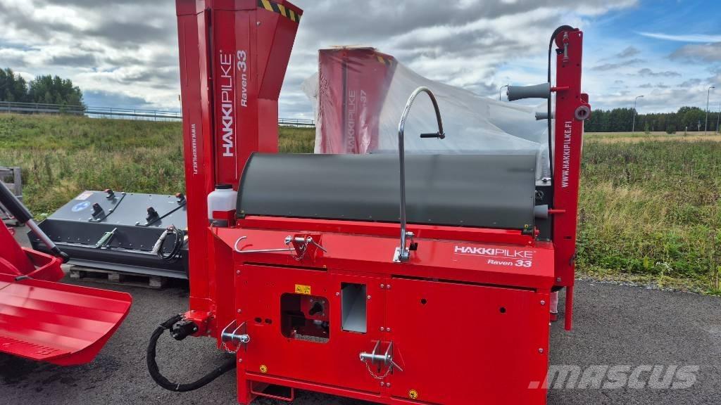 Hakki Pilke 33 Raven Wood splitters and cutters