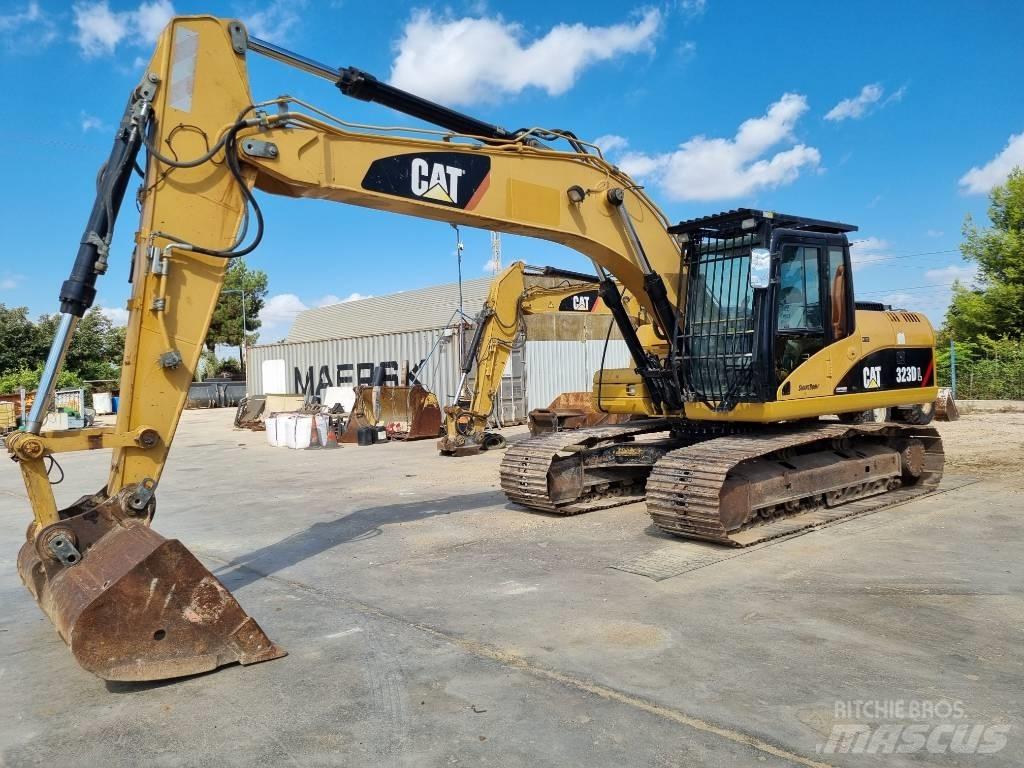 CAT 323 D L Crawler excavators