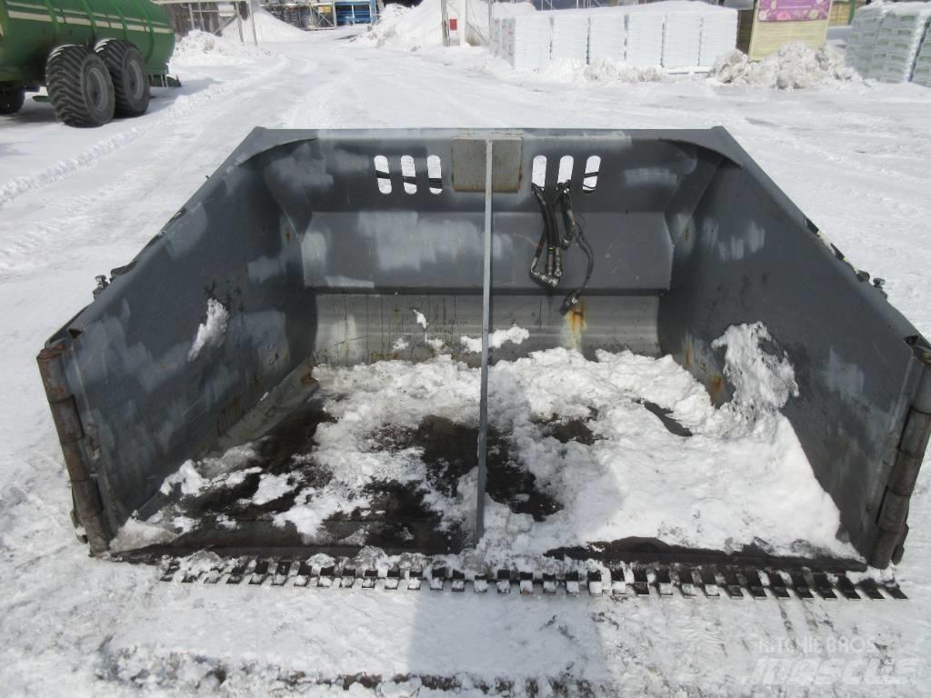 Sami Siipikauha Snow blades and plows