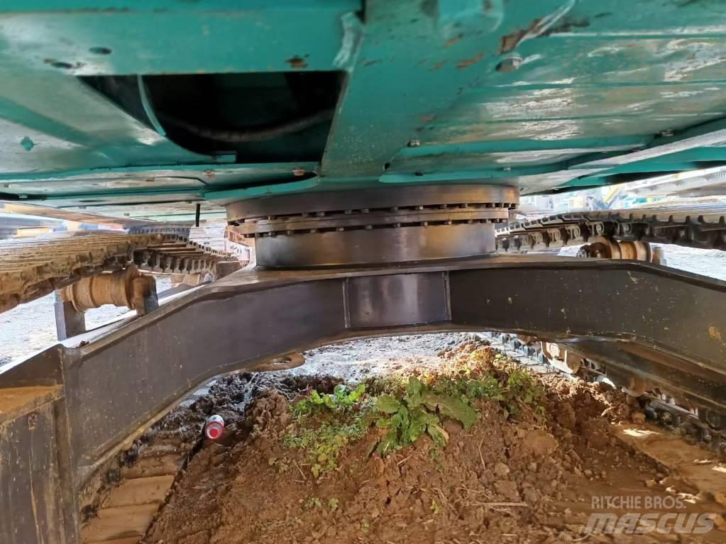 Kobelco SK 140 Crawler excavators