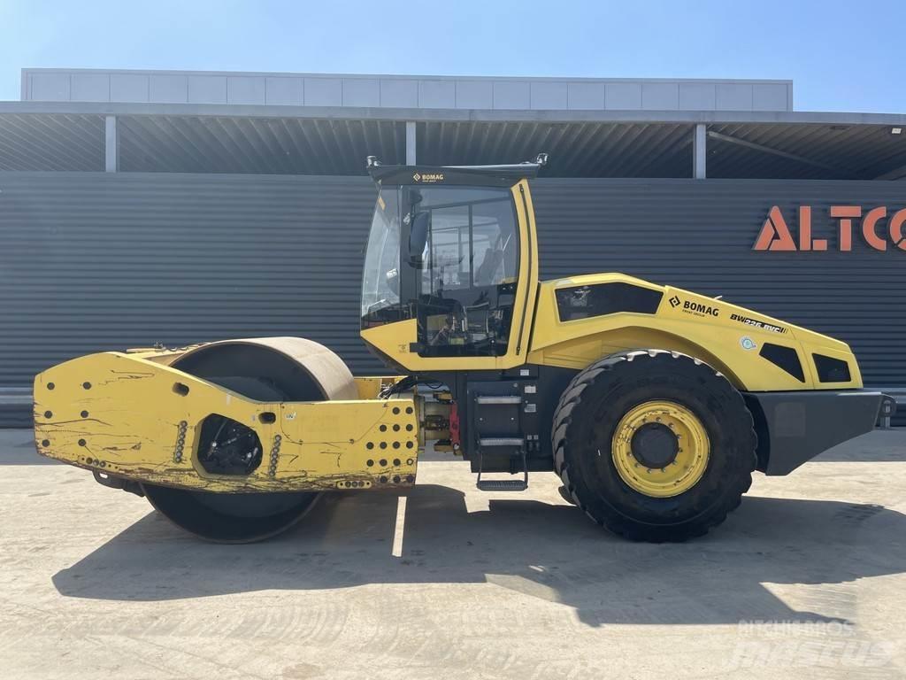 Bomag BW 226 BVC-5 Single drum rollers
