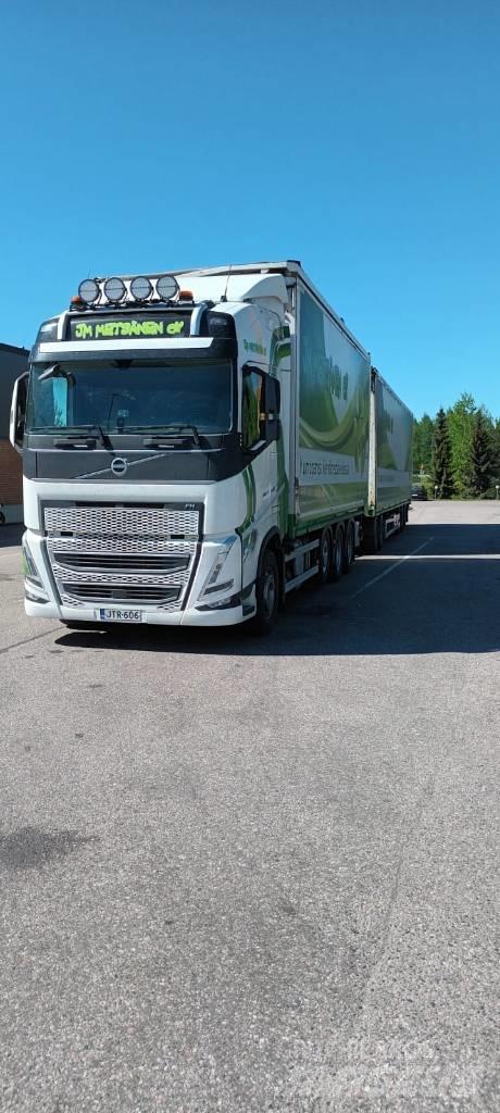 Volvo FH 13 Wood chip trucks