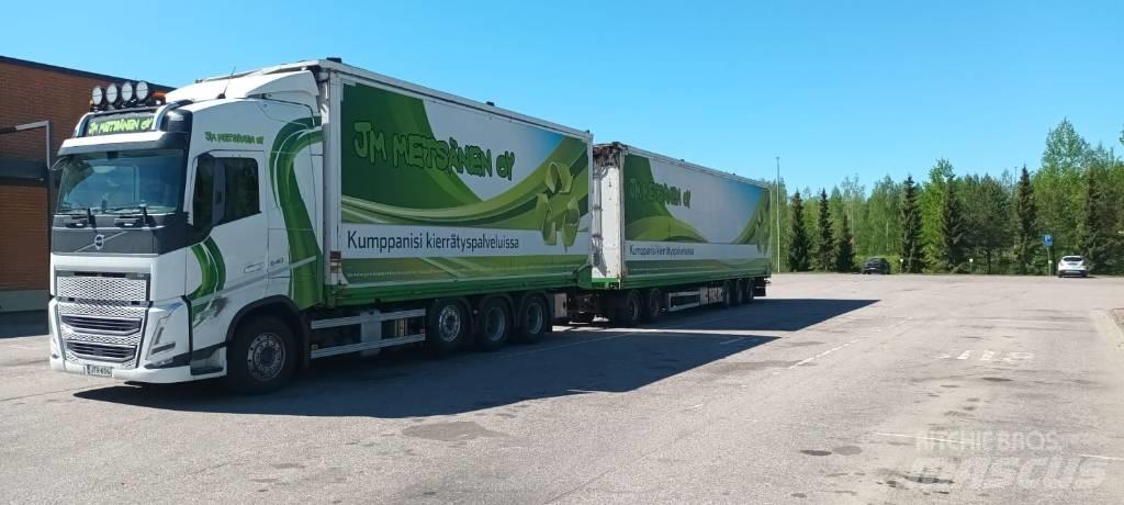 Volvo FH 13 Wood chip trucks