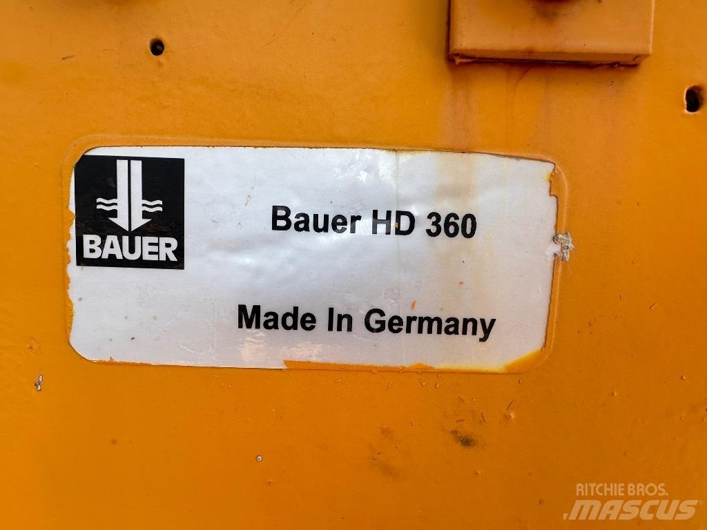 Bauer BV 1300 Casing oscillators