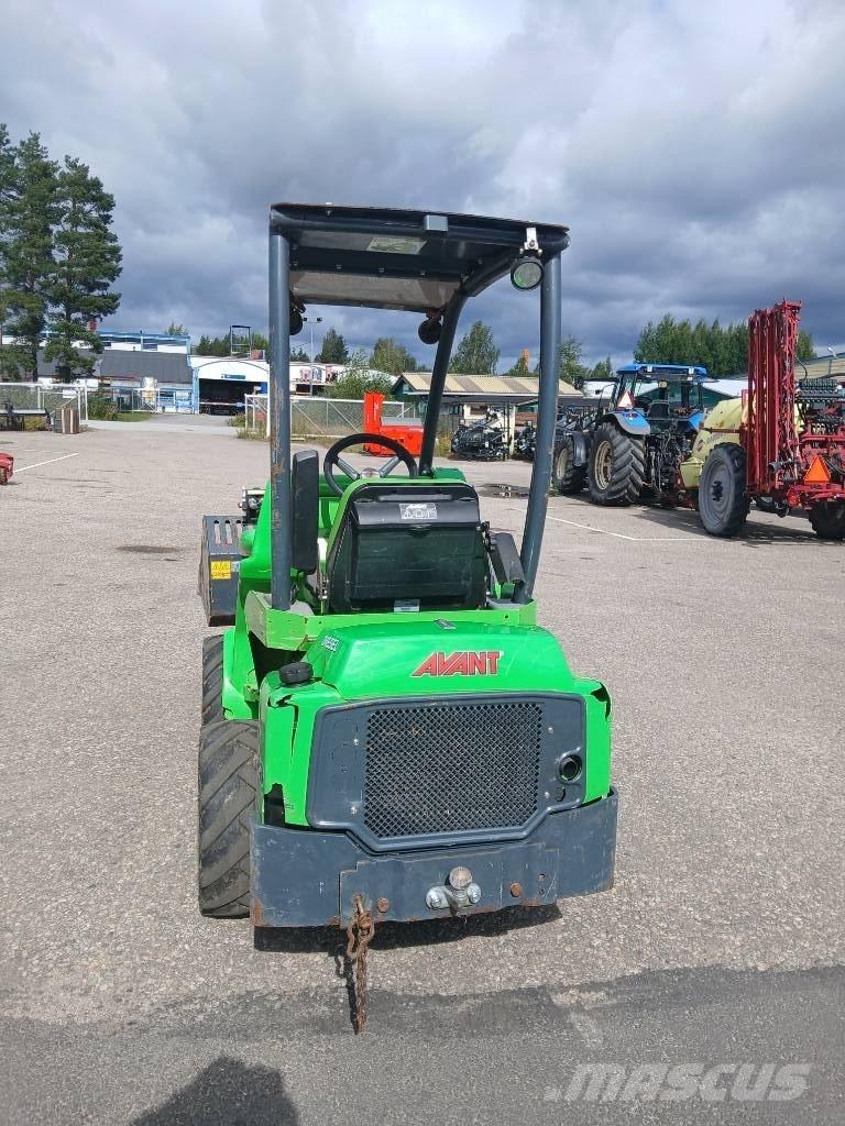 Avant 423 Multi-purpose loaders