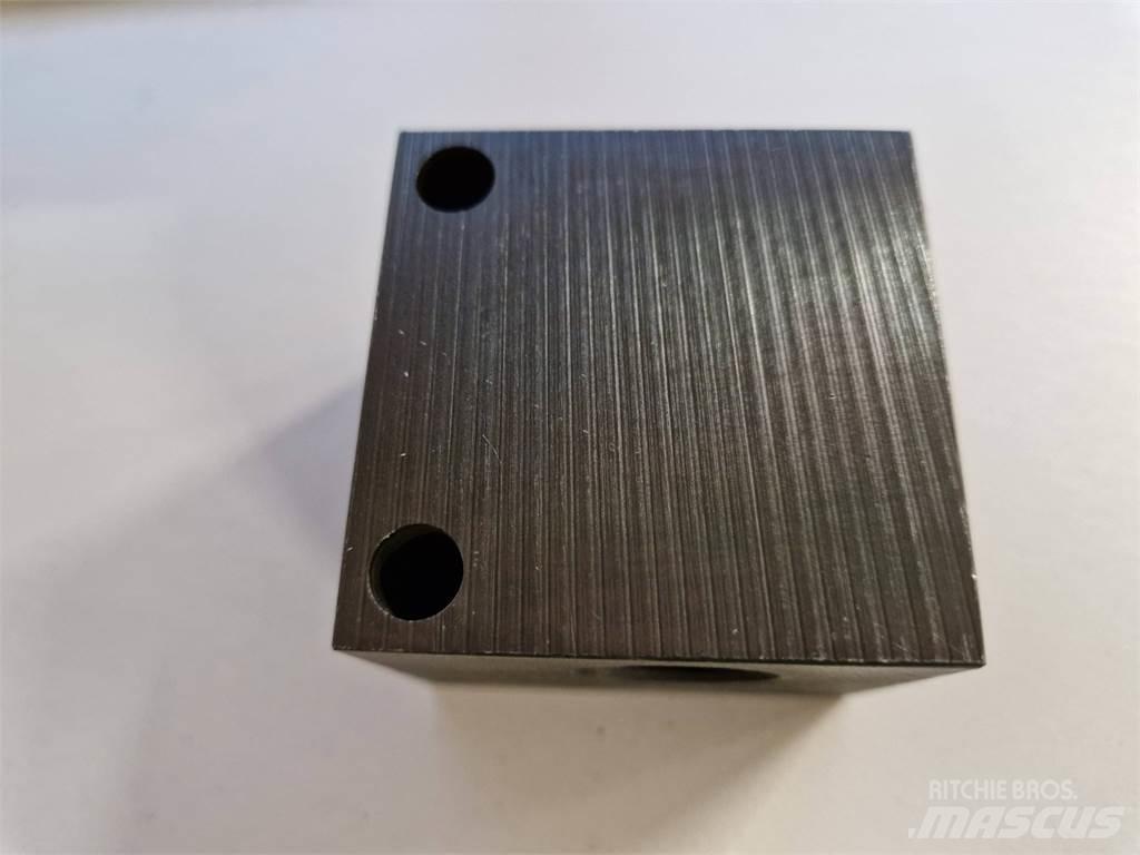 Rottne 037-0101 Chassis and suspension