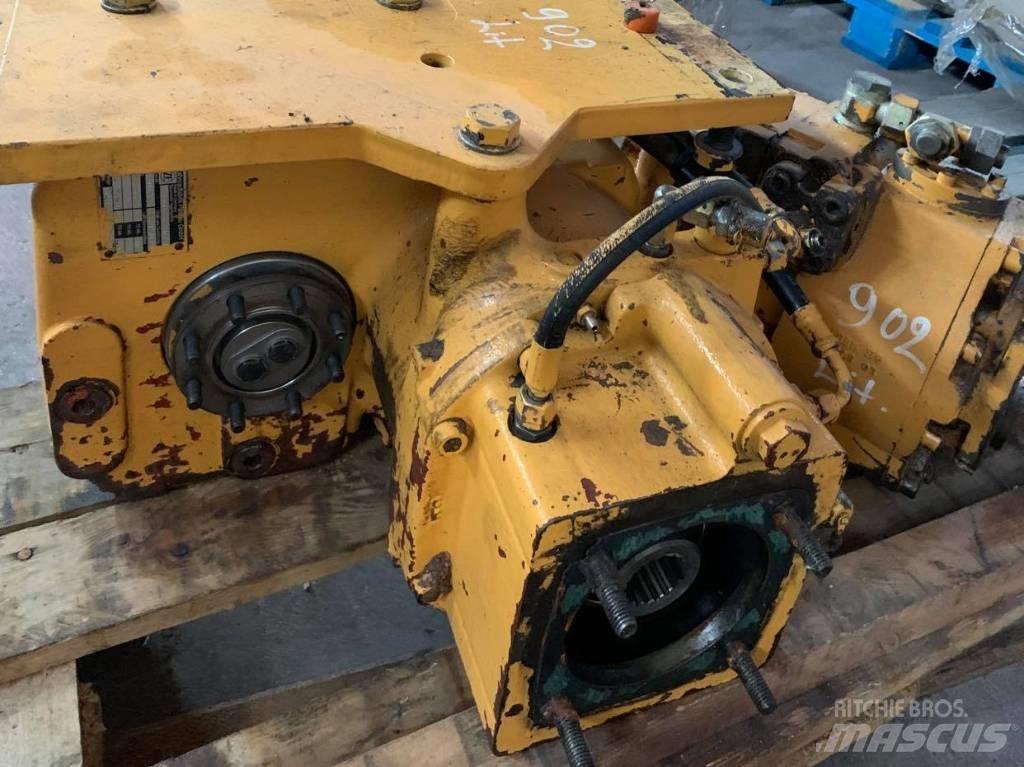 Liebherr 902 Transmission