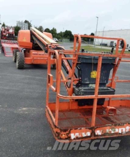 JLG 660 SJ Telescopic boom lifts
