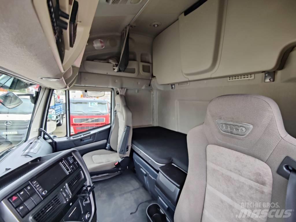 Iveco AS 440 S50 Prime Movers