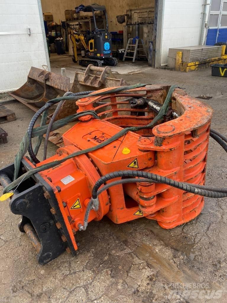 NPK DG16 S60 ophæng Mobile crushers