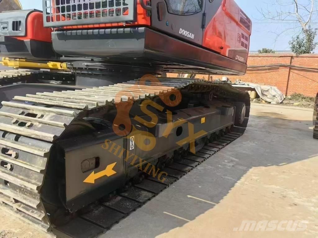 Doosan DX 225 LC Crawler excavators