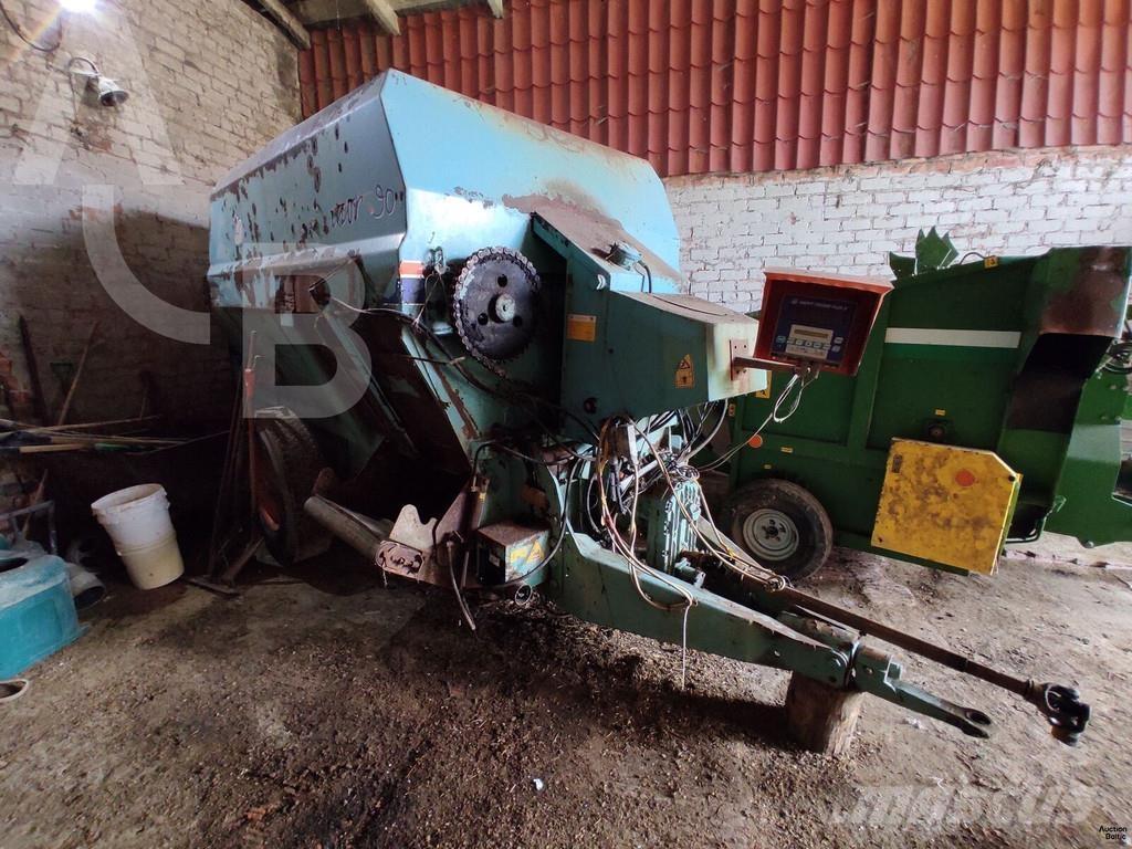  Labrador MT90 Feed mixer