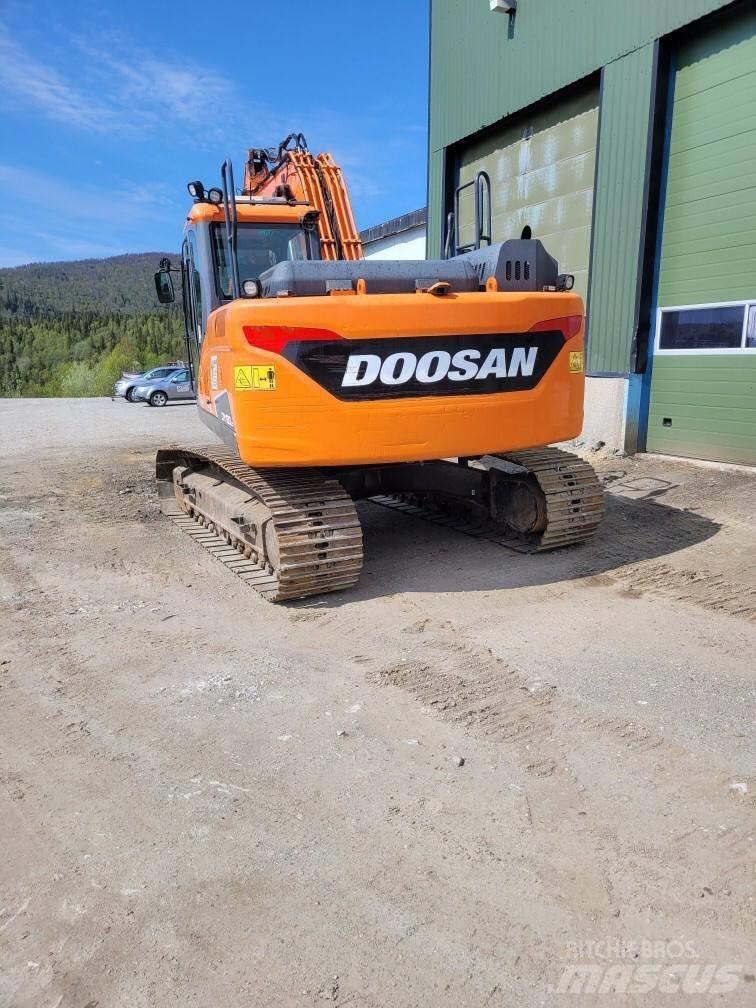 Doosan DX 180 LC Crawler excavators