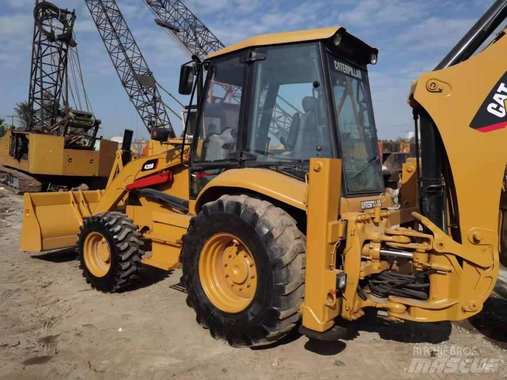 CAT 420 F Backhoe