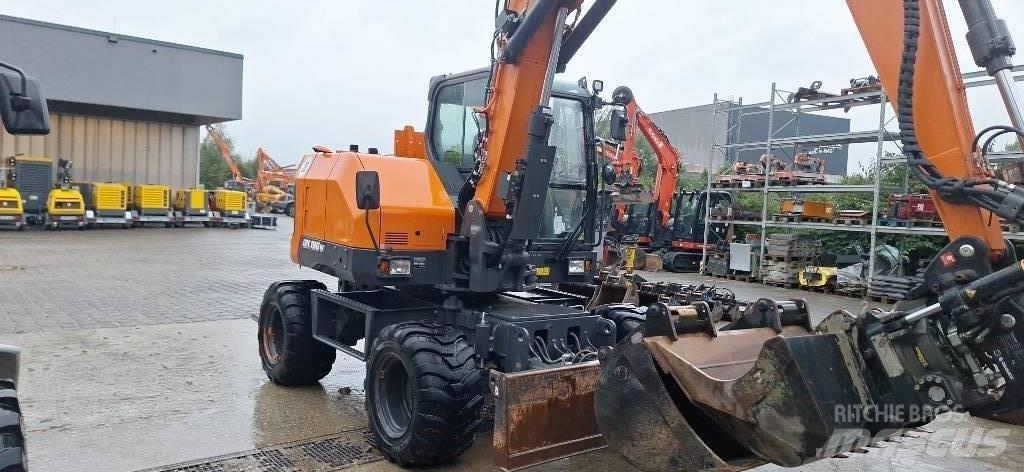 Doosan DX 100 W-7 Wheeled excavators