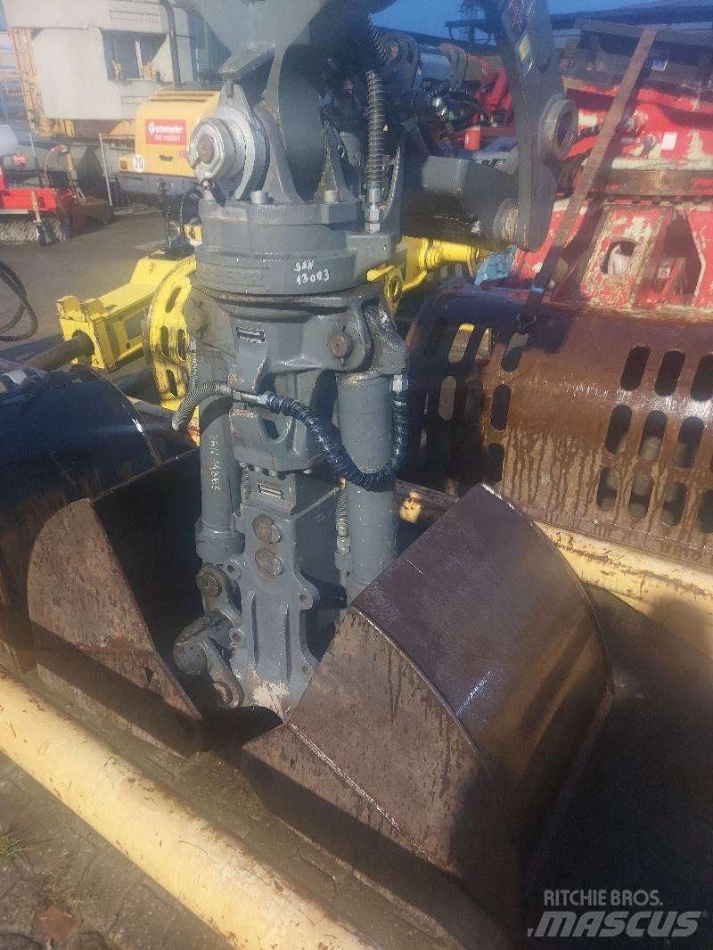 Liebherr GM 8 Concrete accessories