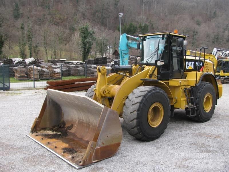 CAT 966K Top stanje Wheel loaders