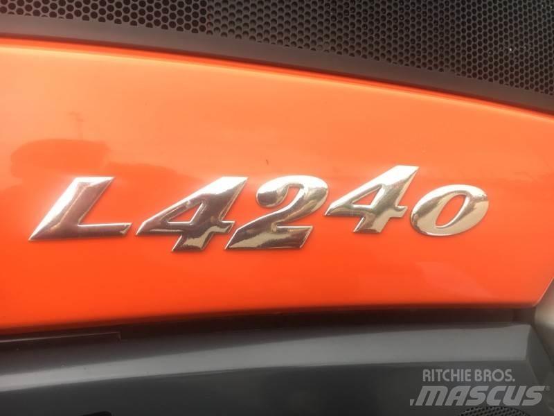 Kubota L4240 Compact tractors