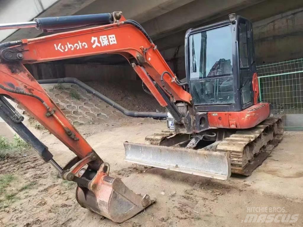 Kubota KX 155-5 Crawler excavators