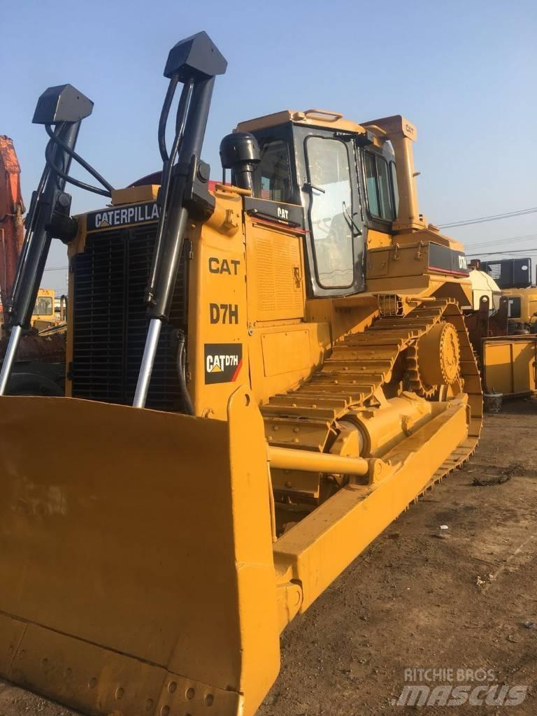 CAT D7H Crawler dozers
