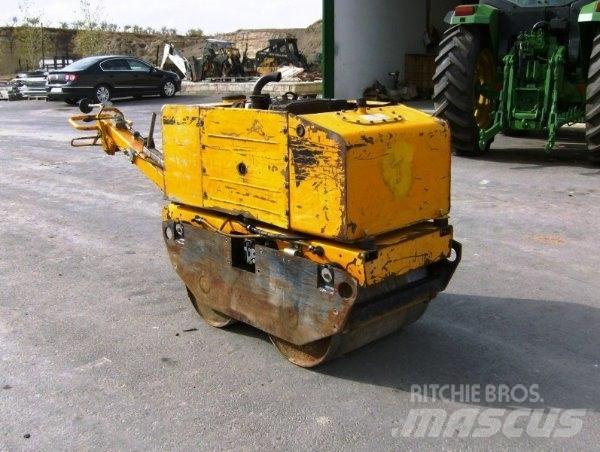 JCB VDM62 Towed vibratory rollers