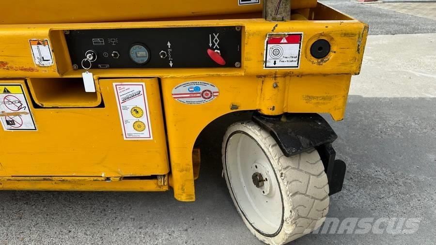 Haulotte Compact 12 Scissor lifts