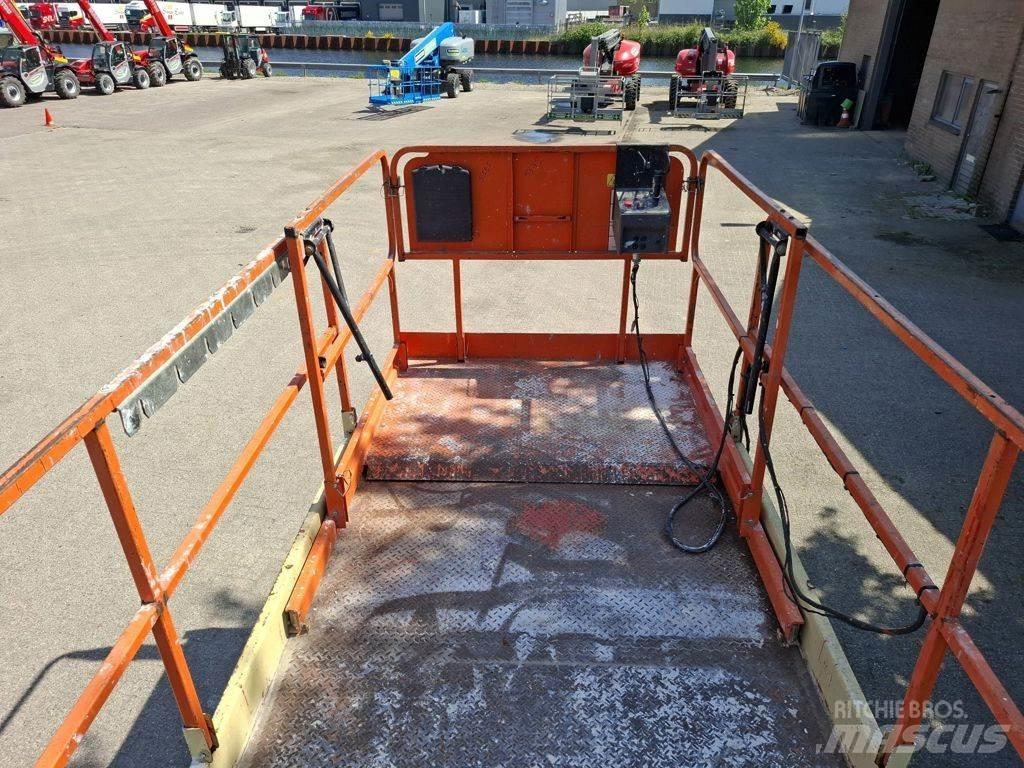 JLG 3369LE Scissor lifts