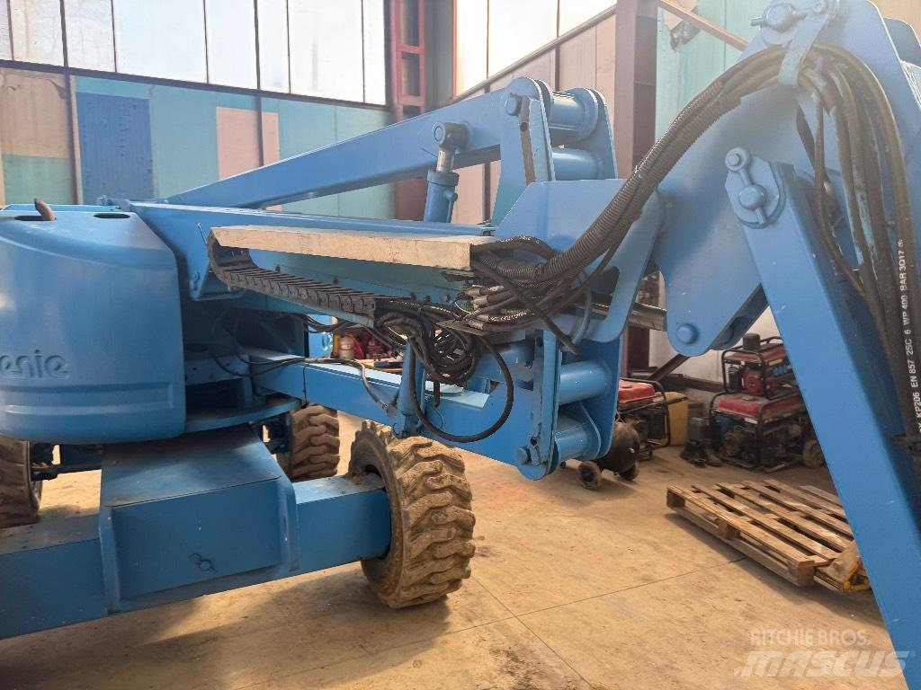 Genie Z 45/25 Articulated boom lifts