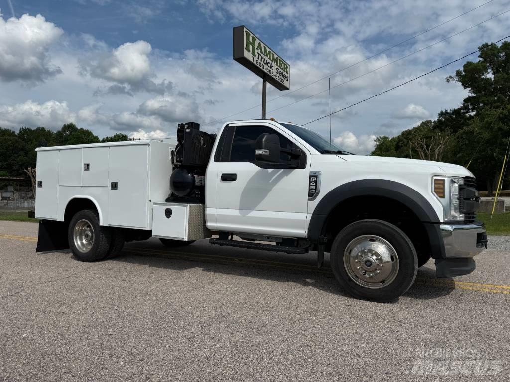 Ford F 450 Municipal / general purpose vehicles