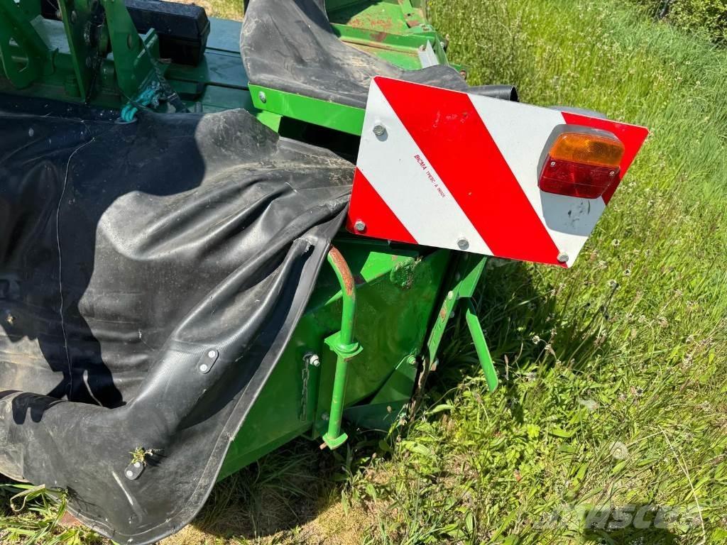 John Deere 131 Mounted and trailed mowers