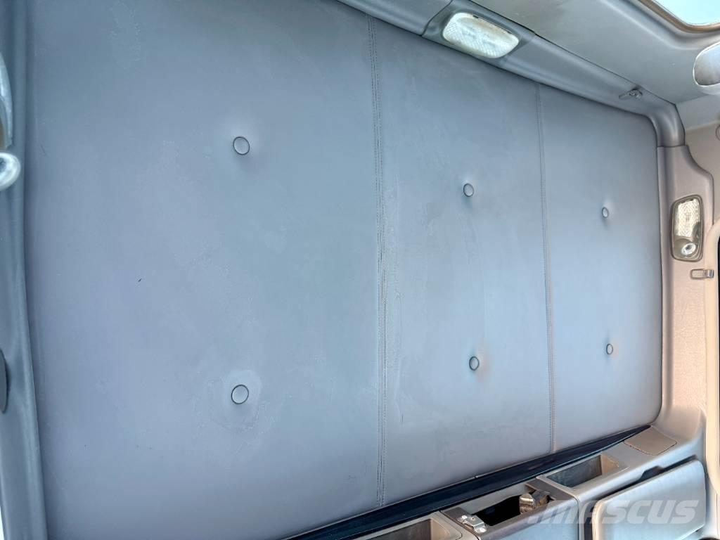 Kenworth T 800 Prime Movers