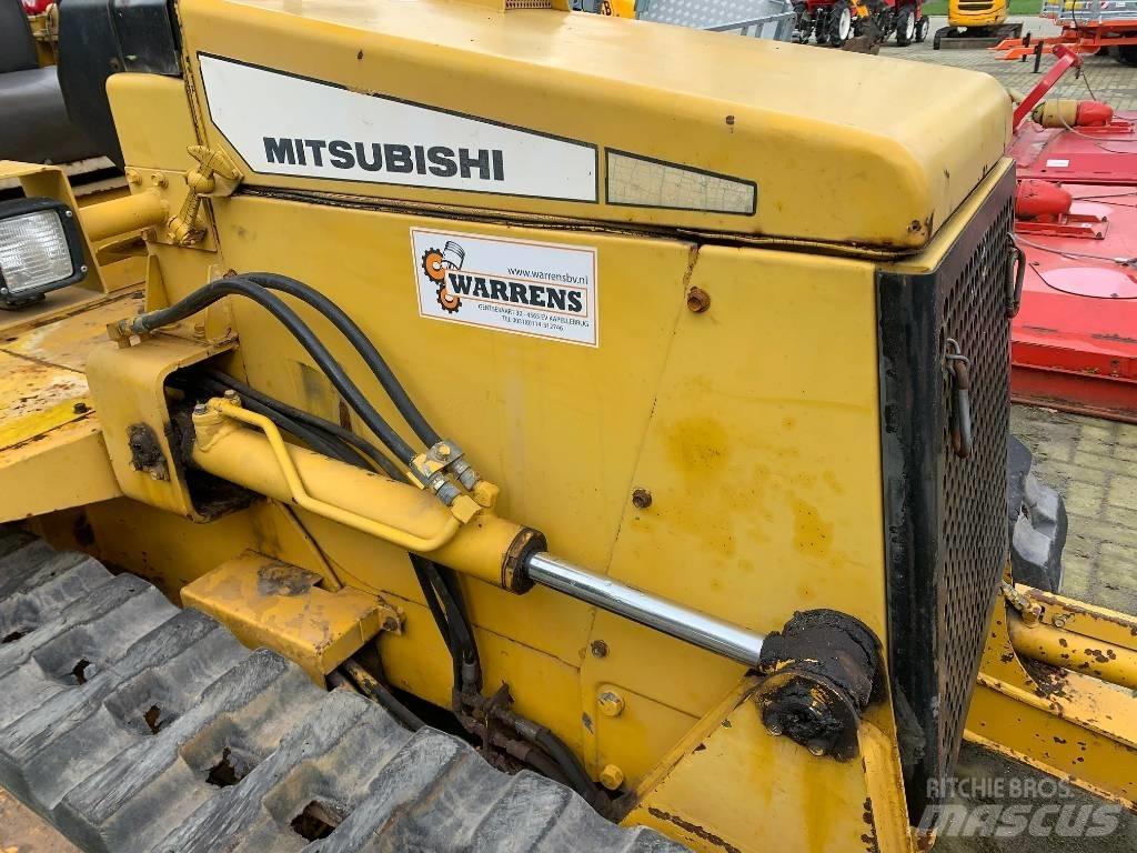 Mitsubishi BD2H Crawler loaders