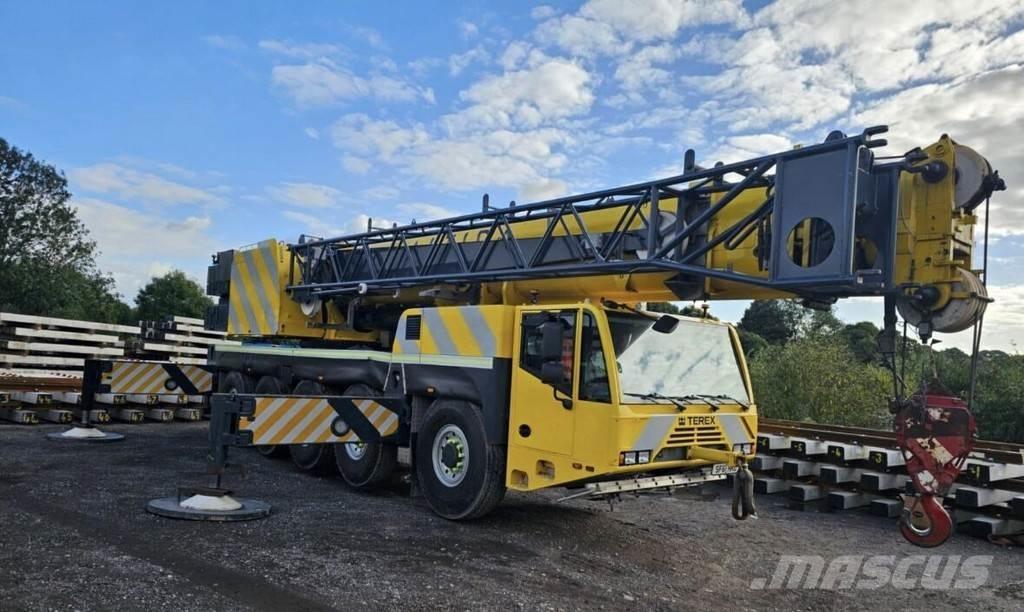 Terex AC140C All terrain cranes