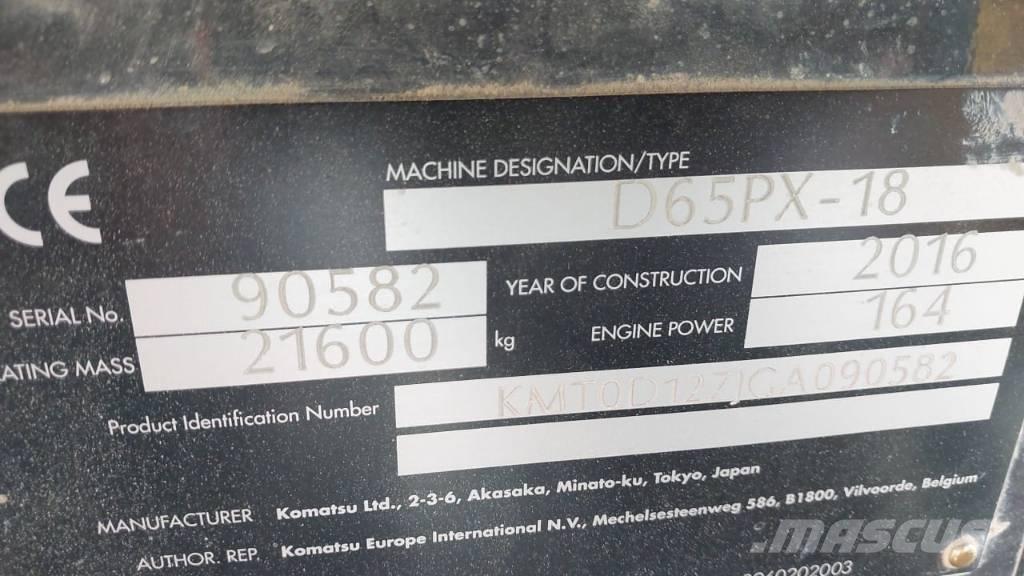 Komatsu D 65 PX-18 Crawler dozers