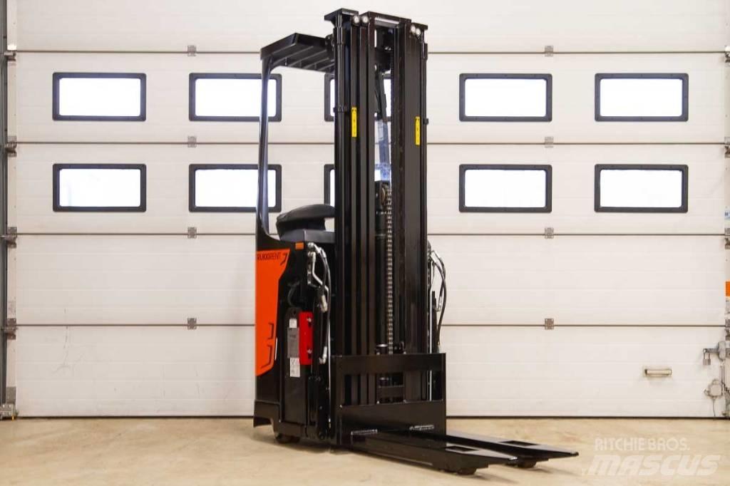 Rocla SST 16 AC Self propelled stackers