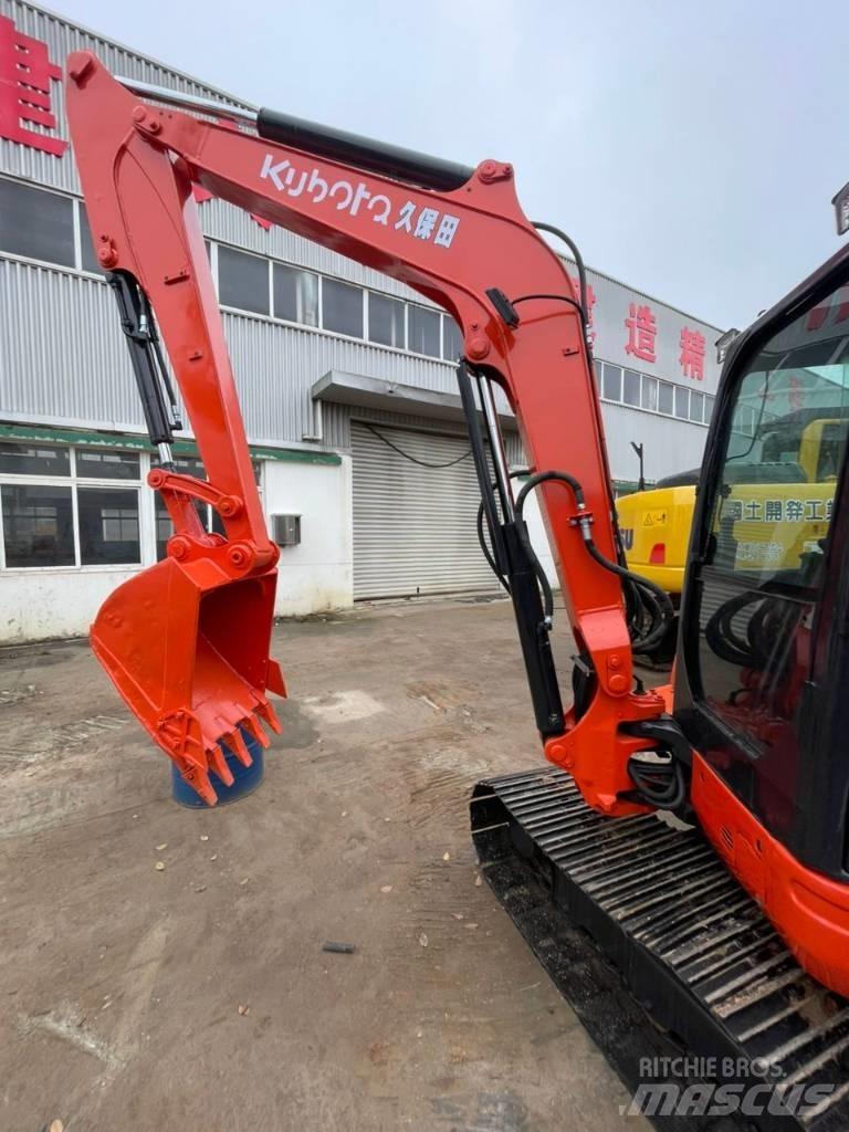 Kubota KX 163 Crawler excavators