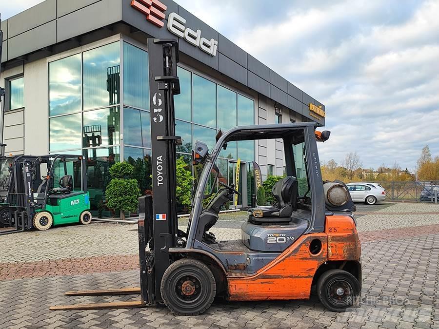 Toyota 02-8FGF20 LPG trucks