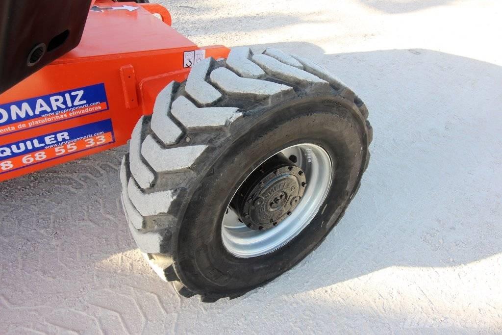 JLG 600 AJ Articulated boom lifts