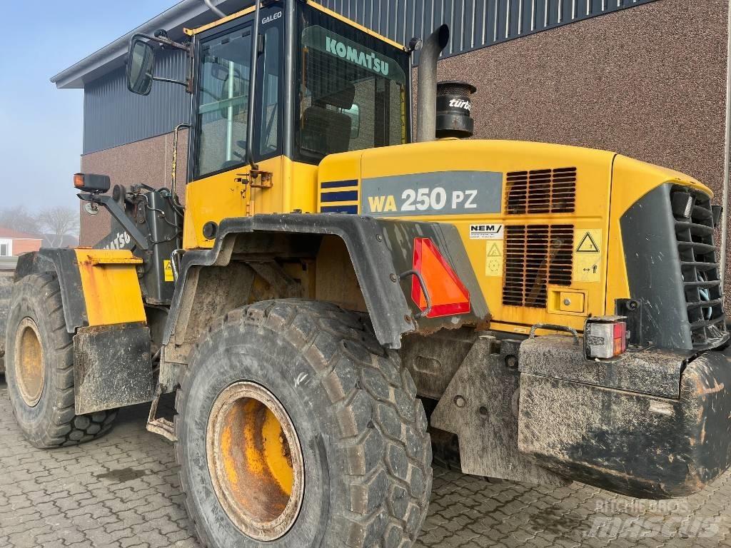 Komatsu WA 250 PZ-5 Wheel loaders