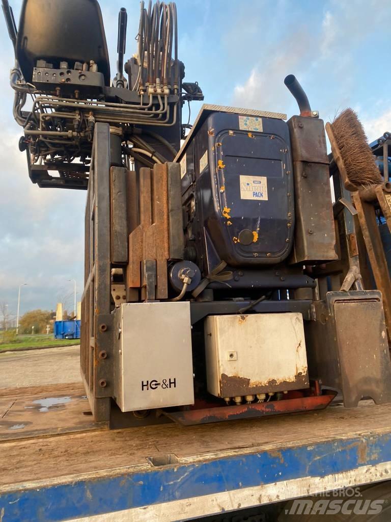 Kennis K16R/71-3 Loader cranes