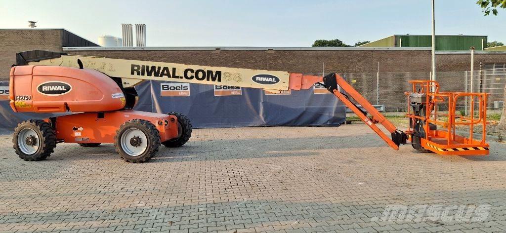 JLG 660 SJ Telescopic boom lifts