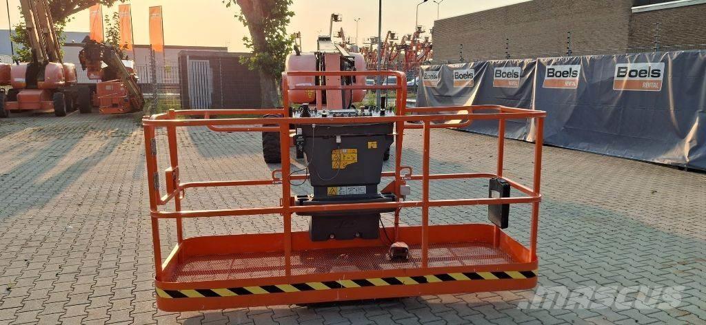 JLG 660 SJ Telescopic boom lifts