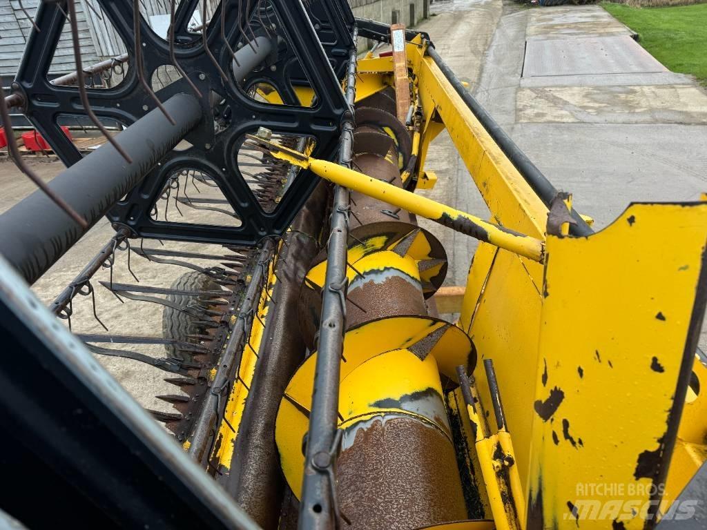 New Holland TX 66 Combine harvesters