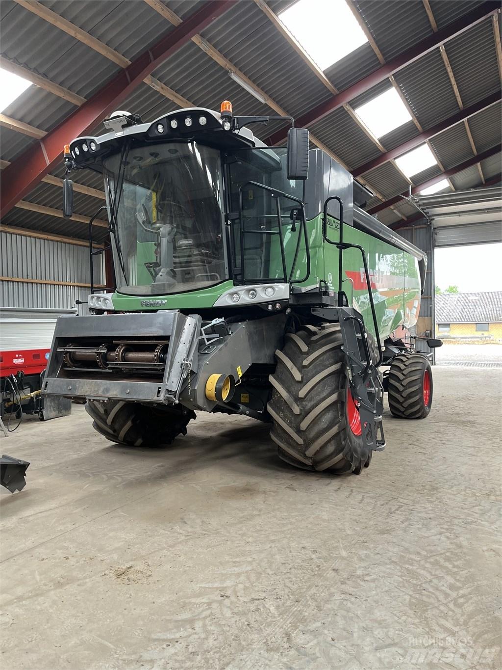 Fendt 9490 X Combine harvesters
